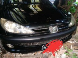 Peugeot 206 XS 2004 Hitam 3