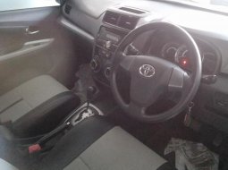 Jual Mobil Toyota Veloz 2015 2