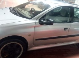 Jual Peugeot 206 XR 2000 2