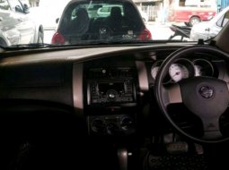 Jual Mobil Nissan Livina X-Gear 2012 4