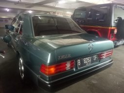 Jual Mercedes-Benz 190E Tahun 1984 3