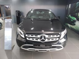 Jual Mercedes-Benz GLA 200 Urban 2018 1