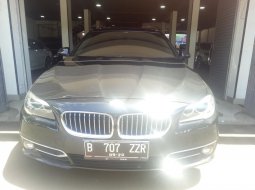 Jual BMW 5 Series 520i 2015 1