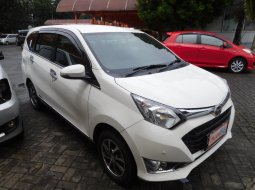 Jual Daihatsu Sigra R Deluxe 1.0 MT 2016  2