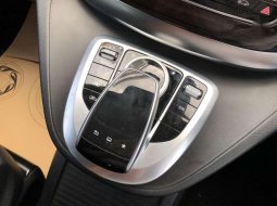 Mercedes-Benz V-Class V 220 2017 harga murah 6