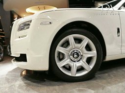 Rolls-Royce Ghost SWB 2012 Kuning 4