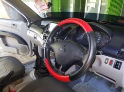 Mitsubishi Triton 2010 dijual 4