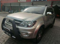 2008 Toyota Fortuner dijual 6