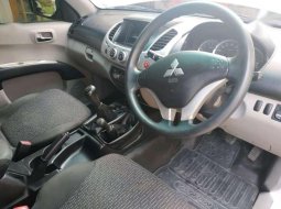 Mitsubishi Triton 2013 dijual 7