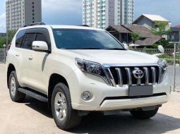 Toyota Land Cruiser (Prado) 2016 kondisi terawat 5