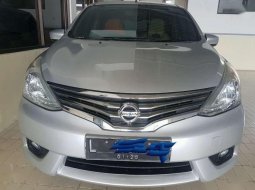 Nissan Grand Livina XV 2015 Silver 5