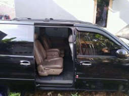 Kia Carnival 2000 dijual 7