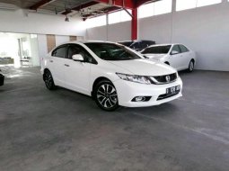 2015 Honda Civic dijual 4