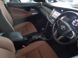 Jual Mobil Toyota Kijang Innova 2.4V 2017 2