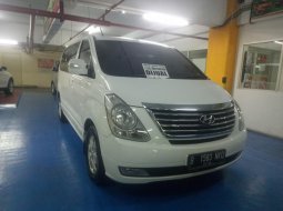 Jual mobil Hyundai H-1 Elegance 2012 1