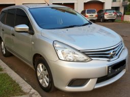 Jual Nissan Grand Livina SV CVT 2016 4