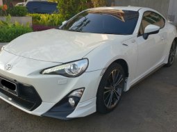 Jual Toyota FT86 COUPE SPORT TRD 2016 4