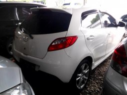 Jual Mazda 2 R 2010 3