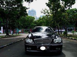 Jual Mobil Mercedes-Benz C-Class C 240 2005   2