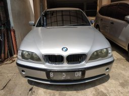 Jual mobil BMW 3 Series 318i 2004 1