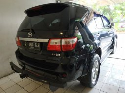 Jual mobil Toyota Fortuner 2.5 G 2011 4