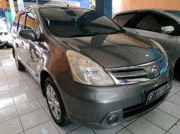 Jual Nissan Grand Livina SV 2011 2