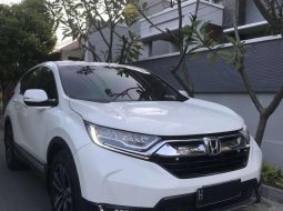 2017 Honda CR-V dijual 4