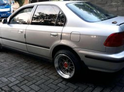 Honda Civic 1998 dijual 8