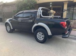 2011 Mitsubishi Triton dijual 7