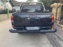 2011 Mitsubishi Triton dijual 3