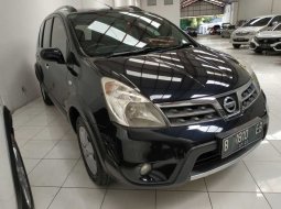 Jual Mobil Nissan Livina X-Gear 2010 1