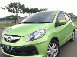 Jual Honda Brio E 2012  1