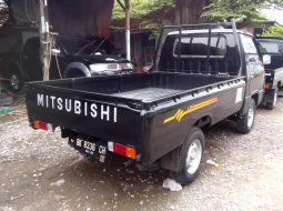 Jual Mitsubishi Colt L300 2.5L Diesel Pick Up 2dr 2010 3