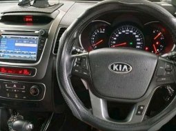 2013 Kia Sorento dijual 6