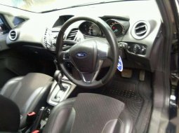 Ford Fiesta (Sport) 2015 kondisi terawat 2