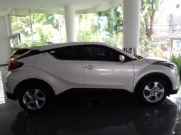 Jual Toyota C-HR 2019 3