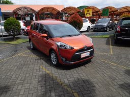 Jual Toyota Sienta G 1.5 2016 2