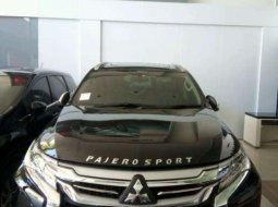 Mitsubishi Pajero Sport Dakar 2019 Hitam 3