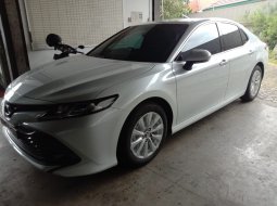 Jual Toyota Camry 2.5 V 2019 1