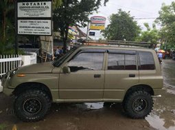 Suzuki Vitara  1993 harga murah 5