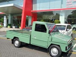 Toyota Kijang Pick Up 1980 terbaik 5