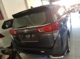 Jual Mobil Toyota Venturer 2016  3