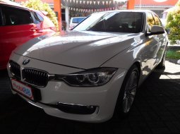 Jual BMW 3 Series 328i 2012 1