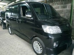 Jual Daihatsu Luxio D 2015 1