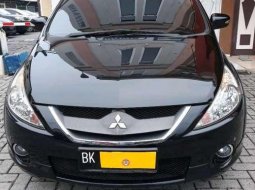 Mitsubishi Grandis 2.4 Automatic 2010 harga murah 2