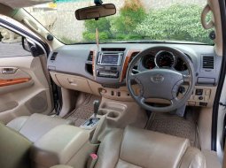 Jual Toyota Fortuner G 2011 2