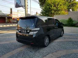 Jual Toyota Vellfire Z 2011 6