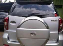 Daihatsu Terios (TX) 2008 kondisi terawat 4