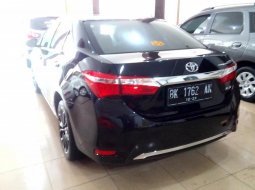 Jual Toyota Corolla Altis 1.8 V 2015 3