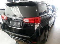 Toyota Kijang Innova 2017 terbaik 4